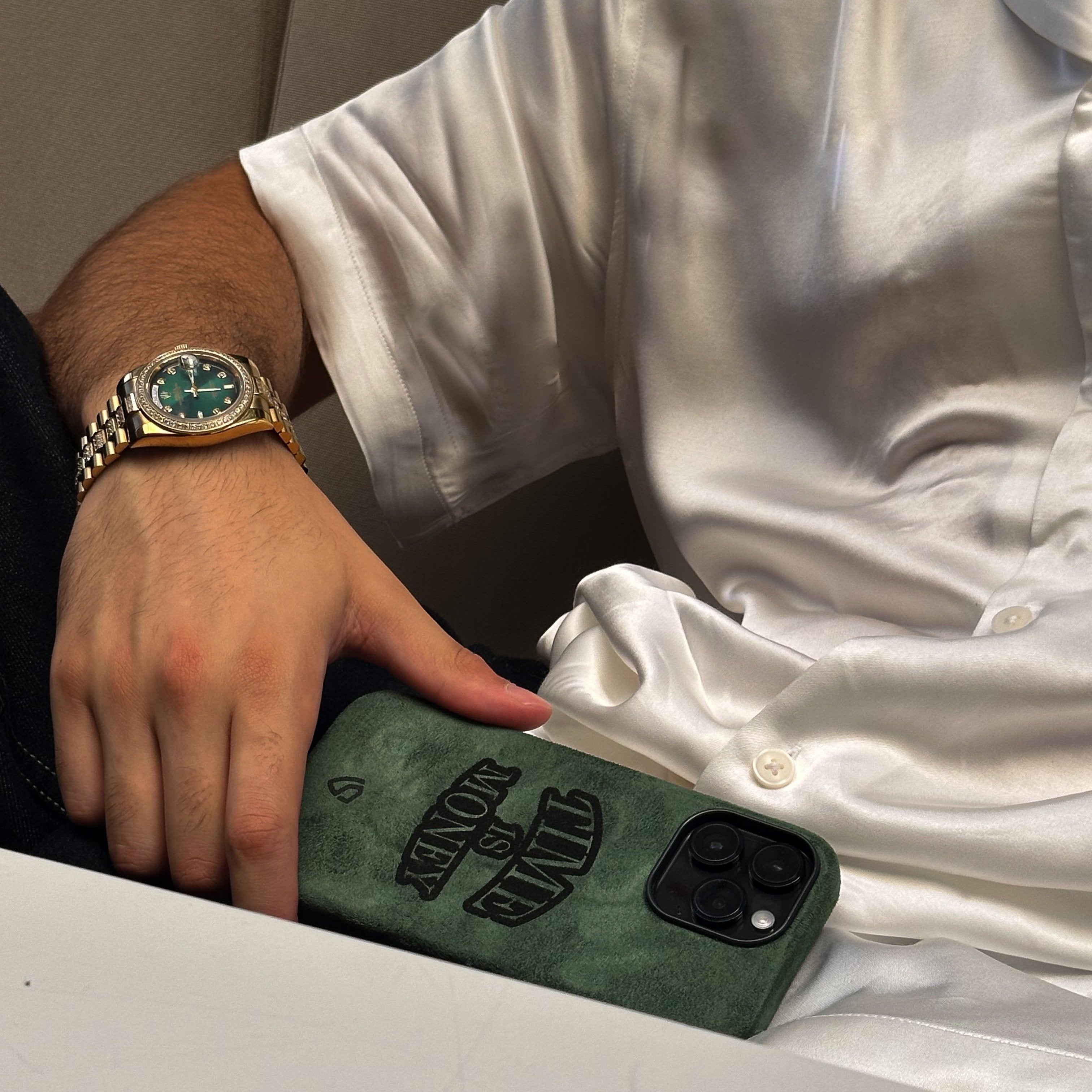 Time is Money - iPhone + Airpods Case