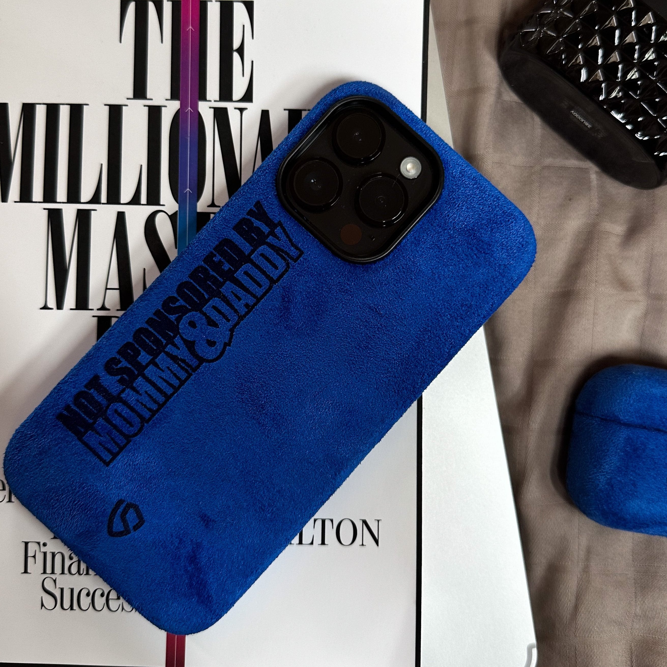 Not sponsored by mommy & daddy - iPhone + Airpods Case