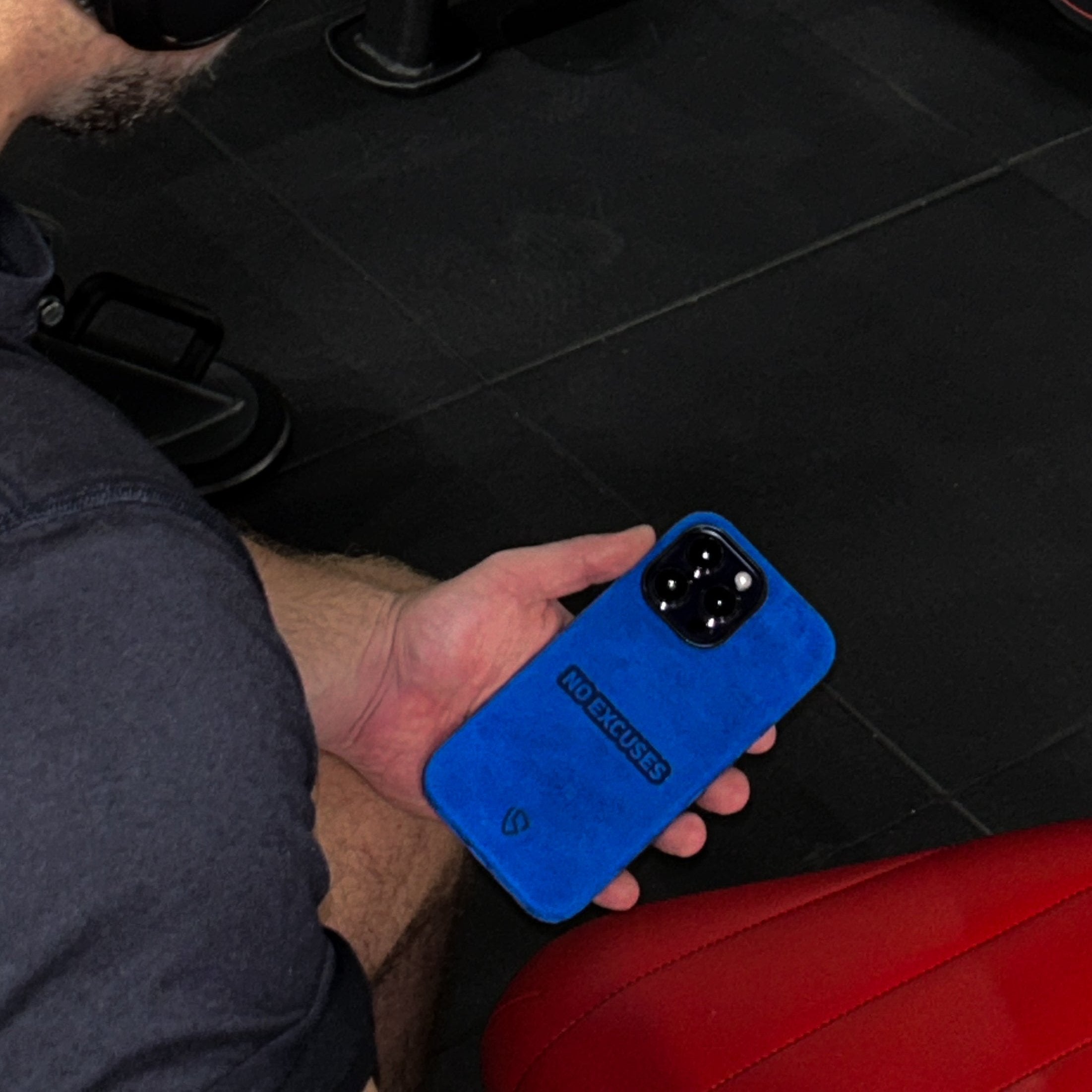 No excuses - iPhone + Airpods Case